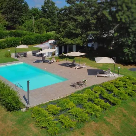 Room&breakfast Angela Bed and Breakfast 4*