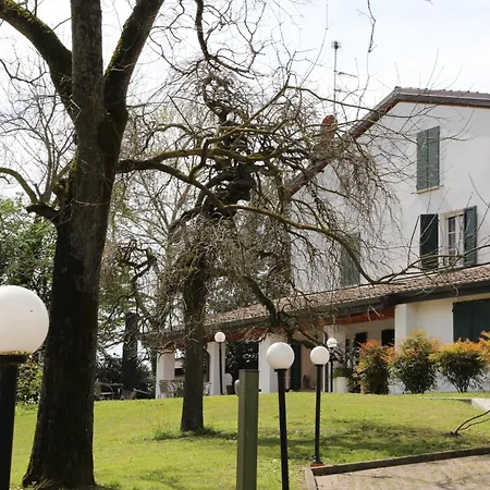 Panzió Room&breakfast Angela